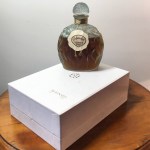 Flacon « Calendal » vert scellé